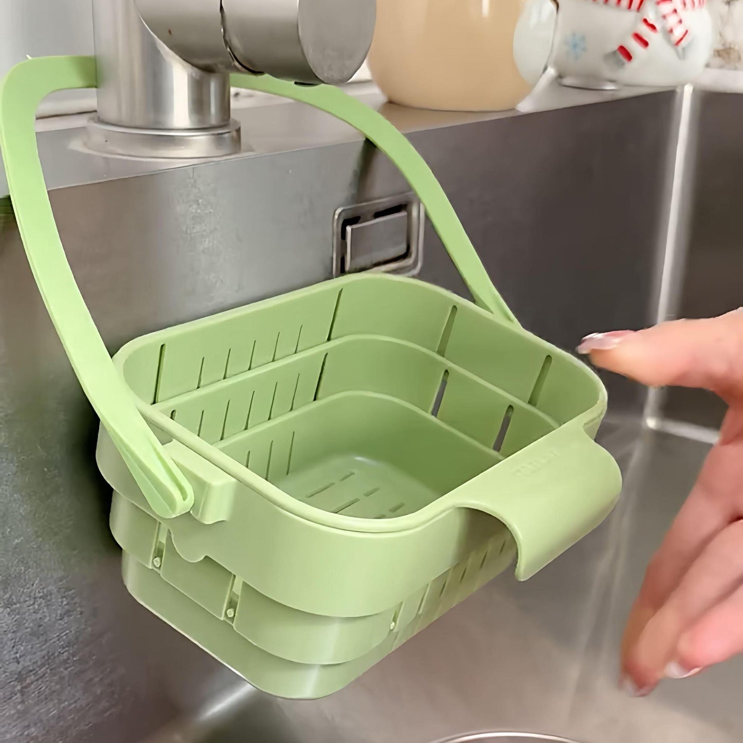 Retractable Hanging Colander â Thickened Kitchen Sink Strainer & Fruit/Vegetable Wash Basket