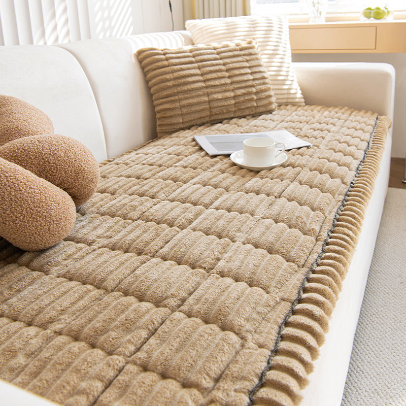Plush Quilted Non-Slip Sofa Protector Cover for Pets