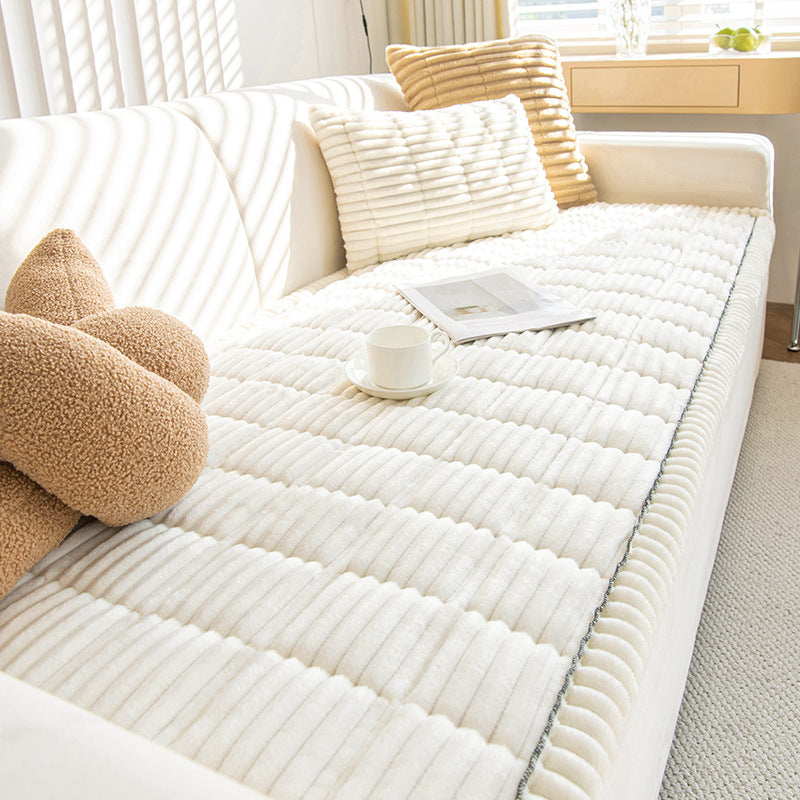 Plush Quilted Non-Slip Sofa Protector Cover for Pets
