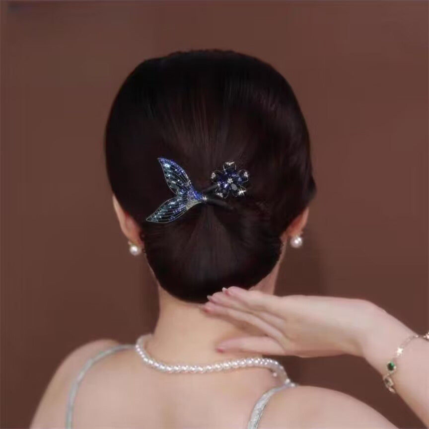 Platinum Plated Zirconia Butterfly Clip / Stylish Hair Clip