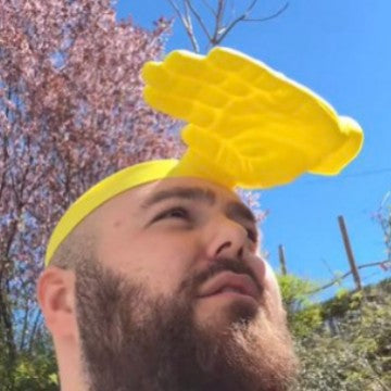 High Five the Sun | Hand-Shaped Funny Visor – Yellow Novelty Headband for Outdoor Sports, Party, Cosplay