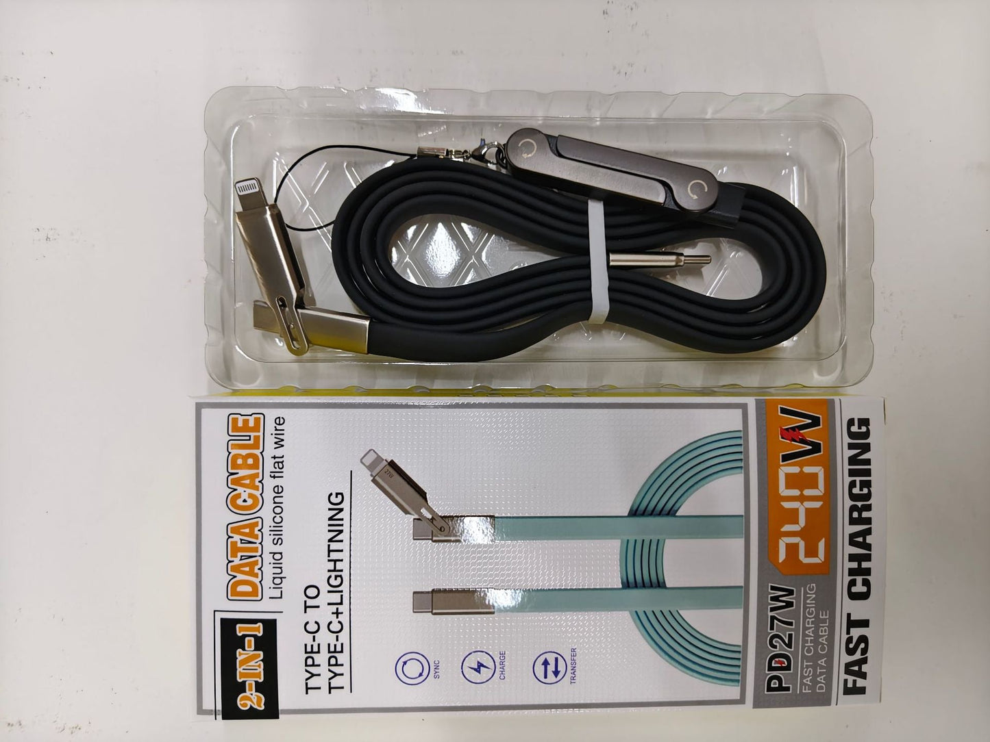 2-in-1 240W Pikalaturi & Taitettava Puhelinteline: USB-C–USB-C – Katso Videoita ja Lataa Samanaikaisesti – Yhteensopiva iPhone 15-17, Huawei, Xiaomi, Honor