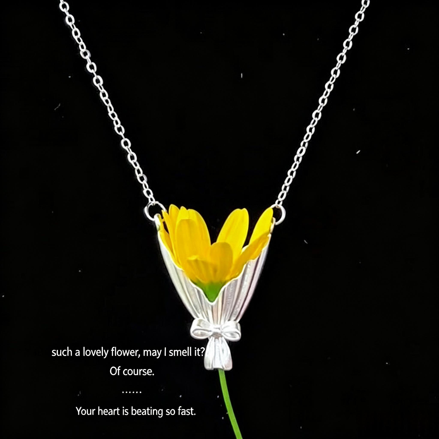 Creative Flower Vase Necklace: A Wearable Piece of Art