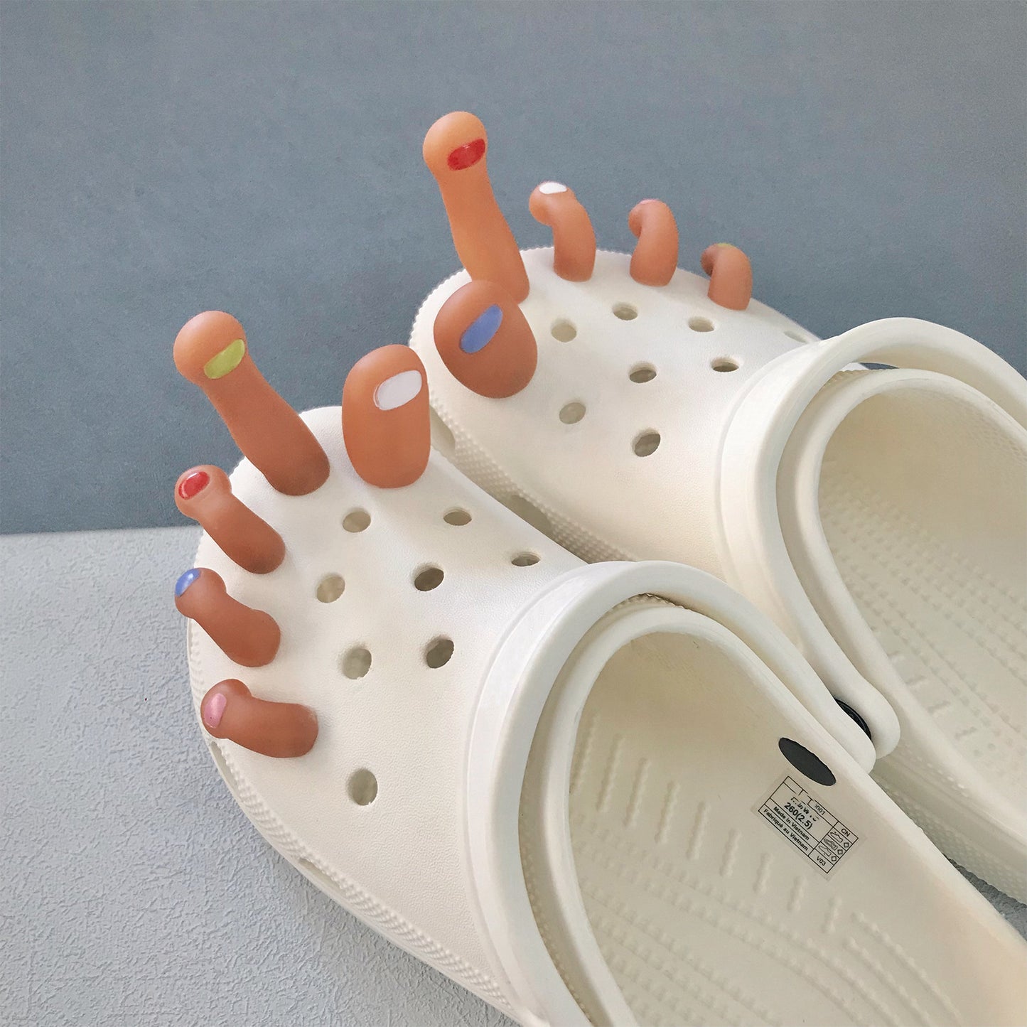 EVA Comfort Clogs + DIY Shoe Charms Set