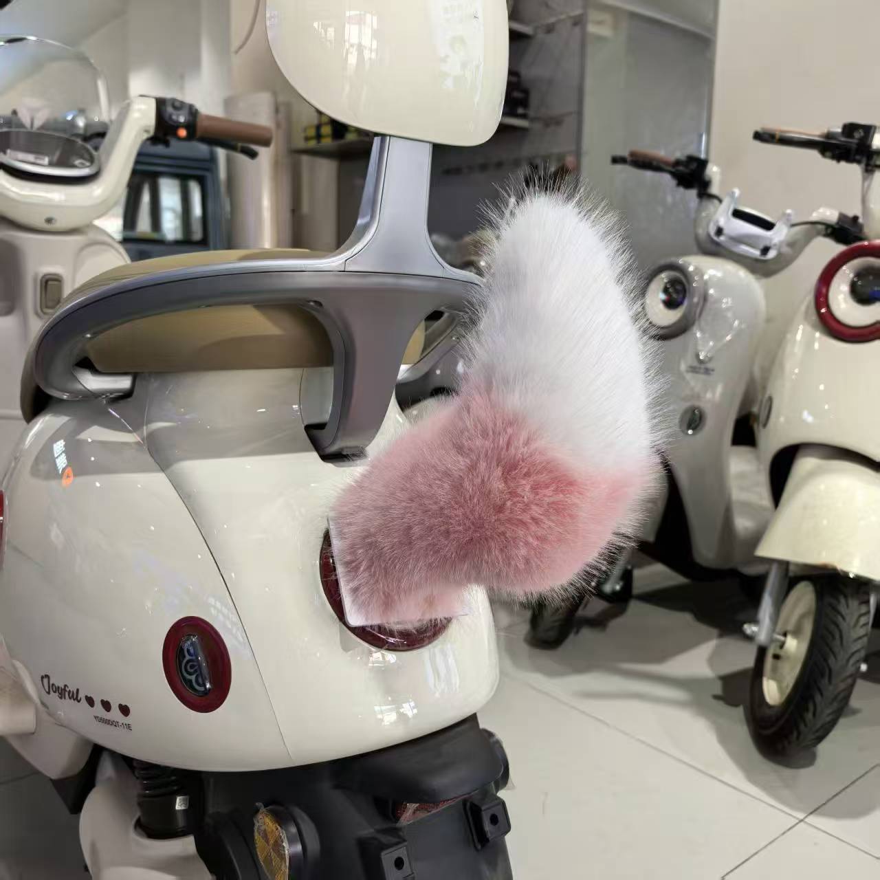Remote Control Fox Tail for Motorcycle / Car – Removable Soft Decoration that Swings