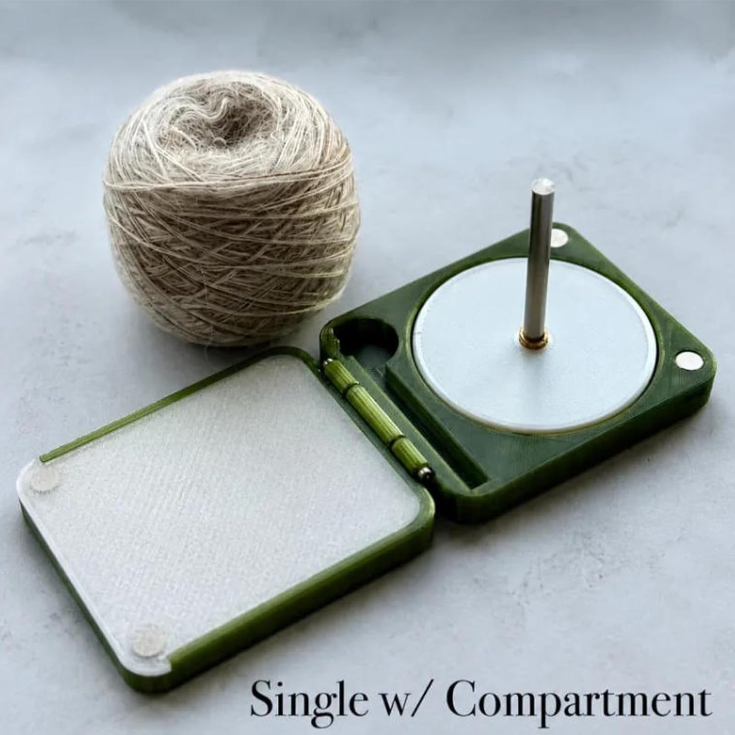 🧶Portable yarn holder for crocheting and knitting