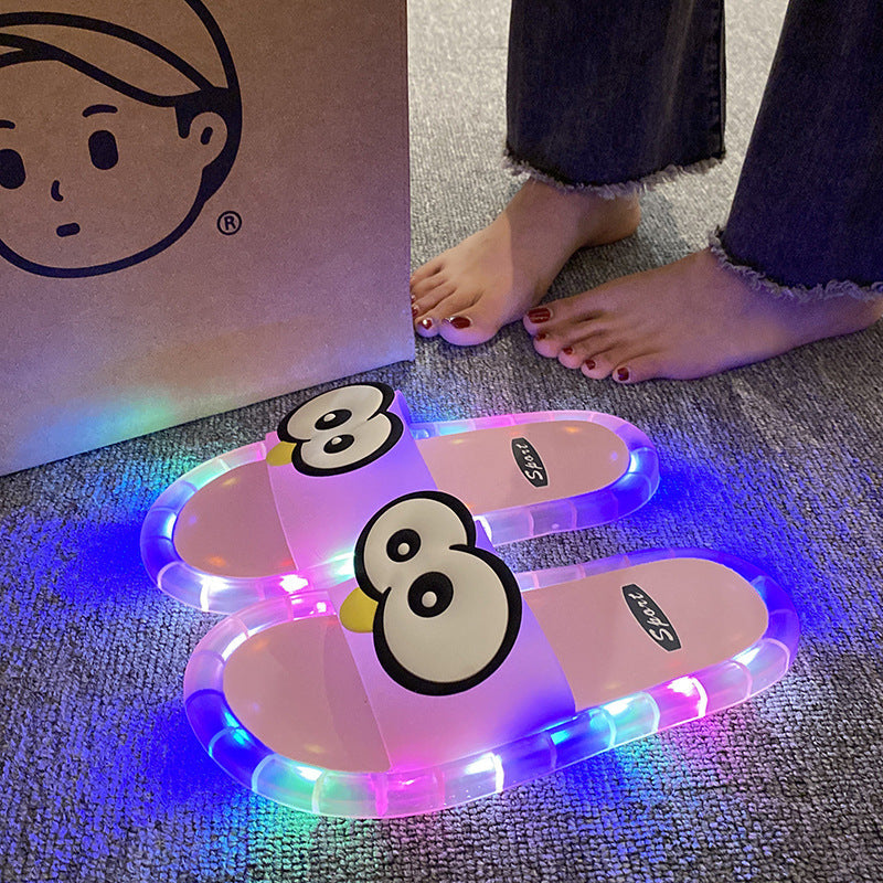 👣Cute Cartoon Light Up Slippers