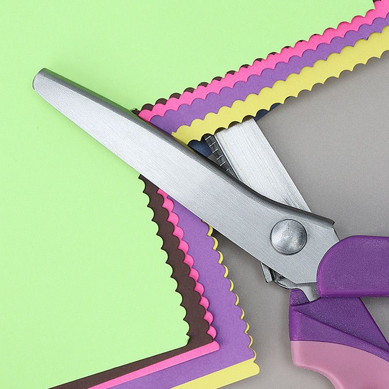 ✂️Versatile serrated scissors