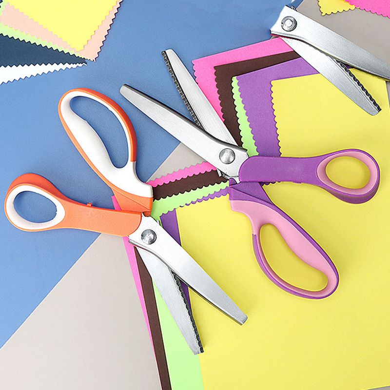 ✂️Versatile serrated scissors
